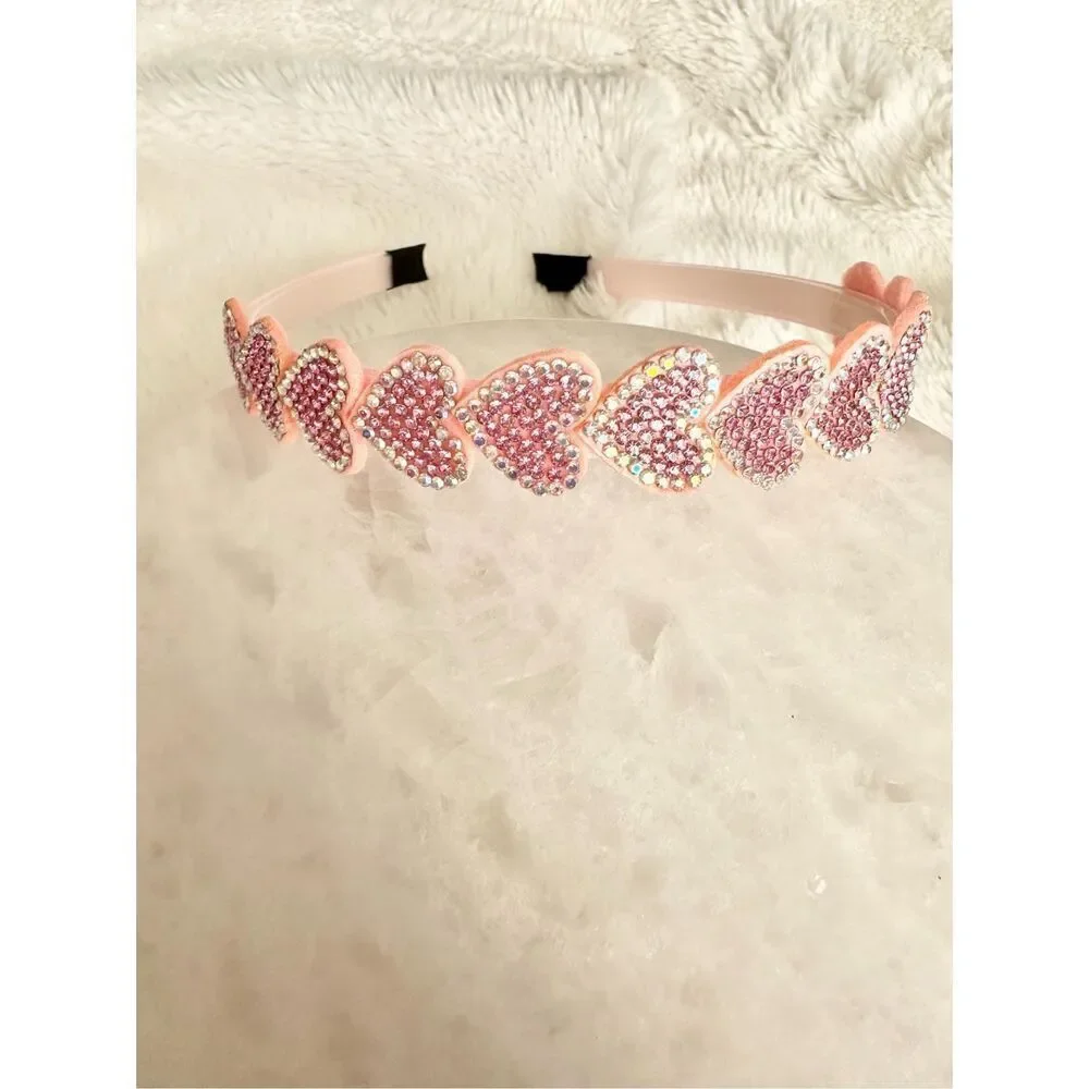 Light pink rhinestone Valentine‘s heart headband ￼